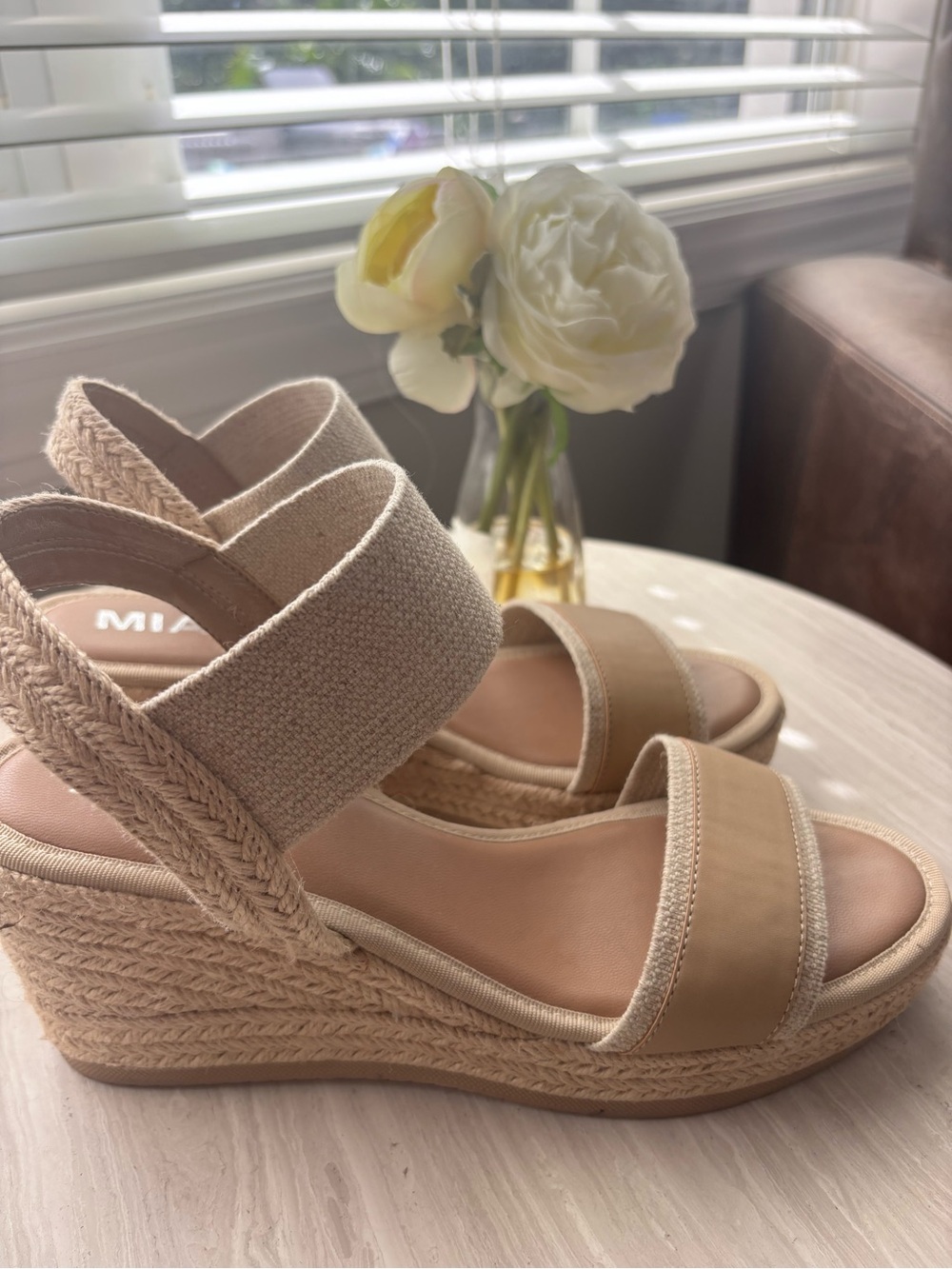 MIA Neutral Beige Tan Espadrille Platform Wedge Sandals like new
